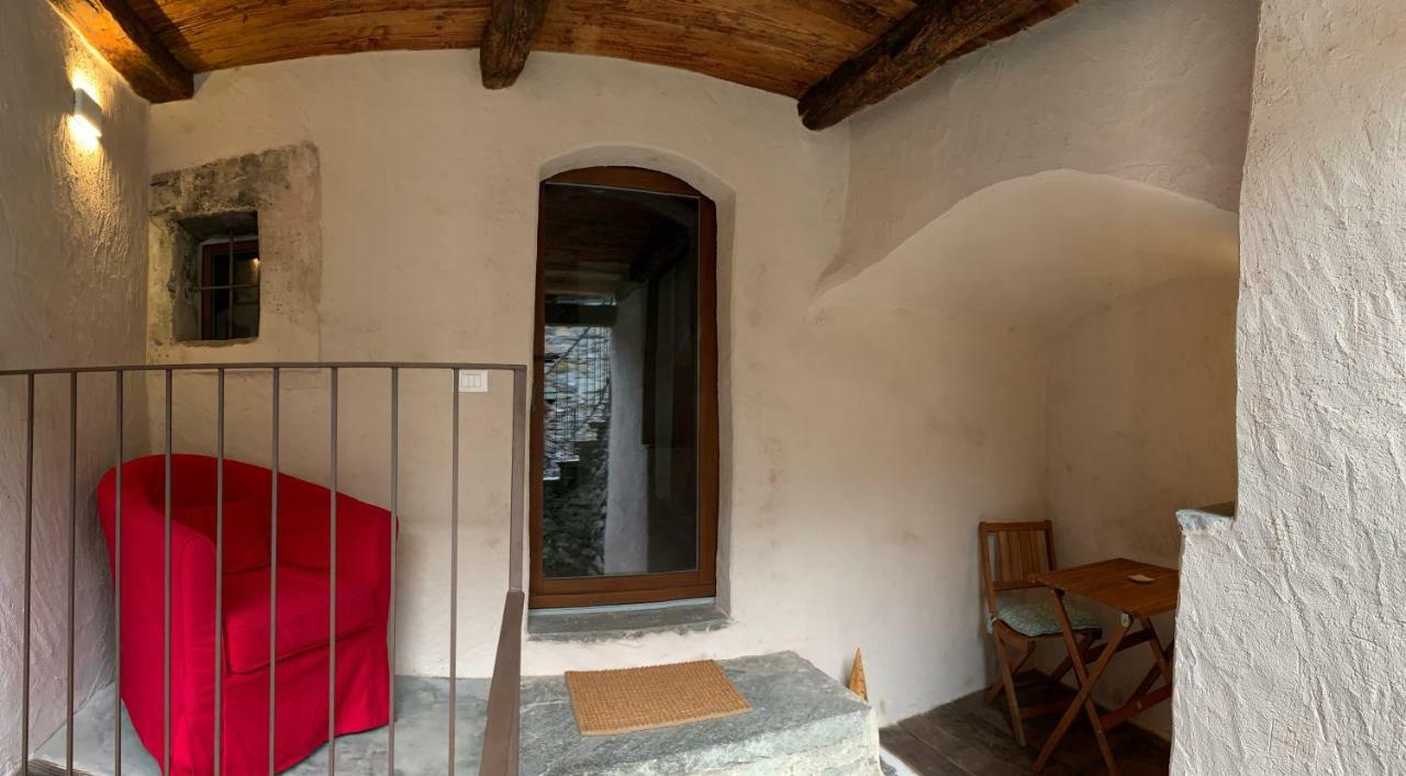 Casa Pietra Appartement Trontano Buitenkant foto